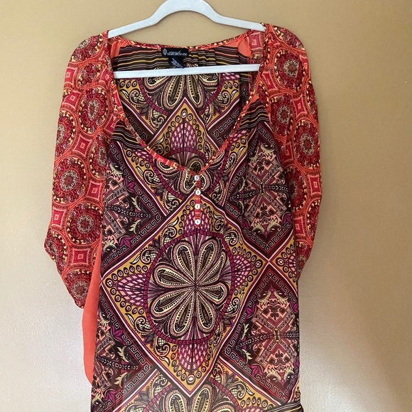 Tops - Women's size XL top multi color shirt blouse